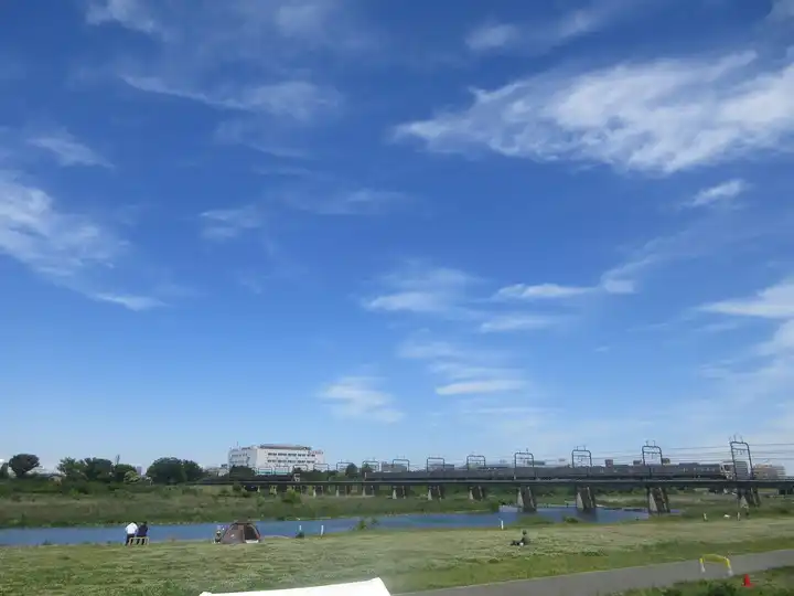 大空と8000系の写真