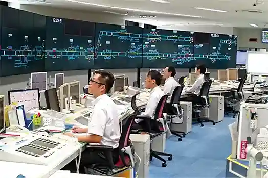 運輸指令所の様子